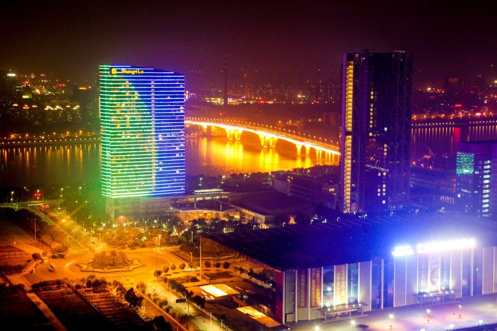 Jufeng Executive Apartment Гуанчжоу Экстерьер фото